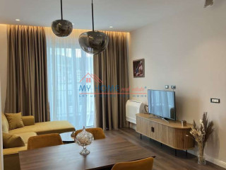 Apartament 2+1 me qira tek Komuna e Parisit