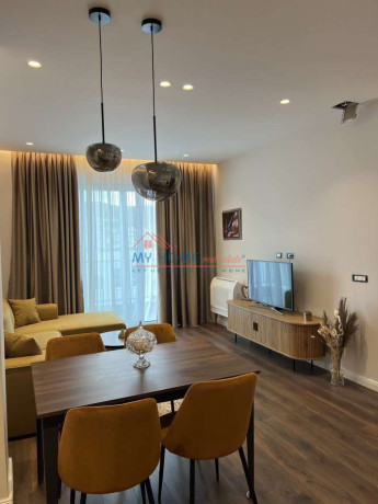 apartament-21-me-qira-tek-komuna-e-parisit-big-0