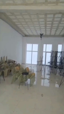 ambjent-komercial-me-qera-pallat-i-ri-stacioni-trenit-zogu-i-zi-big-0