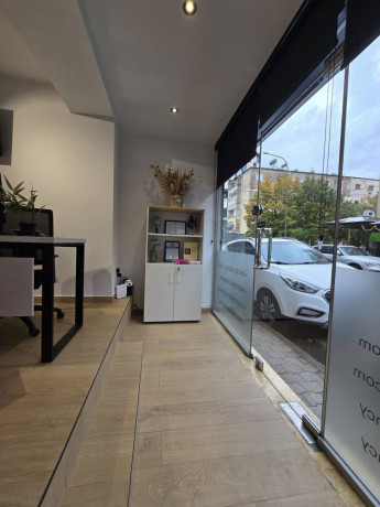 shitet-ambjent-biznesi-dyqan-prane-gjykates-se-pare-te-rrethit-big-4