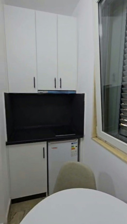 shtepi-me-qera-pallat-egzistues-garsoniere-myslym-shyri-drejtoria-policise-big-1