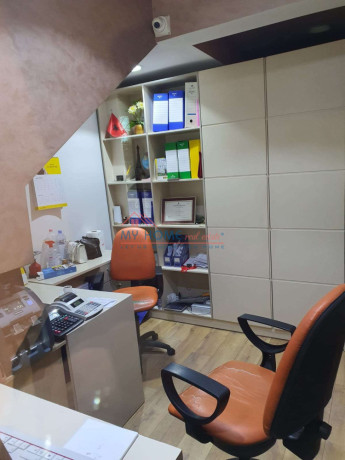 dyqan-ne-shitje-rruga-e-kavajes-tirane-big-4