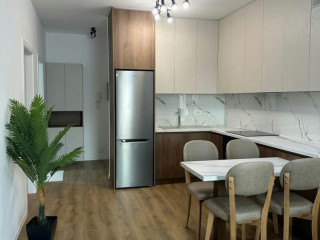 Shtepi me qera, Pallat i Ri 2+1 Stacioni Trenit / Zogu i Zi