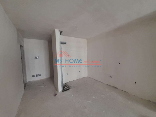 apartament-11-ne-shitje-te-ish-fusha-e-aviacionit-tirane-big-1