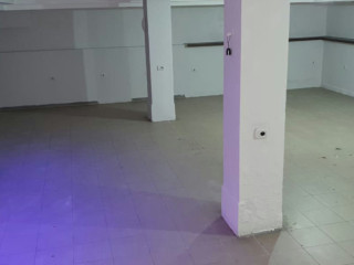 Ambjent Komercial me qera, Pallat i Ri Vasil Shanto / Blloku Vilave Selite