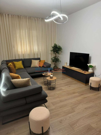 apartament-21-me-qera-qender-tirane-big-0