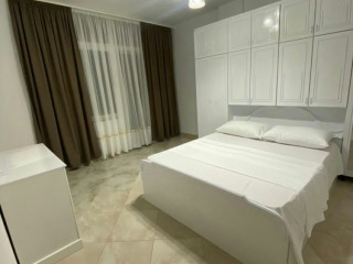 Shtepi me qera, Vile 1+1 Vile: 4 Kateshe Laprake / Spitali ushtarak / Dogana