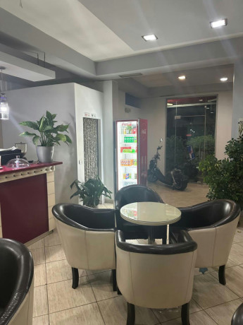 ambjent-komercial-me-qera-pallat-egzistues-don-bosko-jordan-misja-big-0