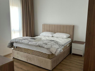 Shtepi me qera, Pallat i Ri 2+1 Stacioni Trenit / Zogu i Zi