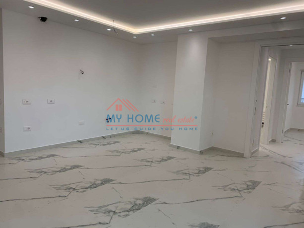 zyre-me-qira-qender-tirane-big-2