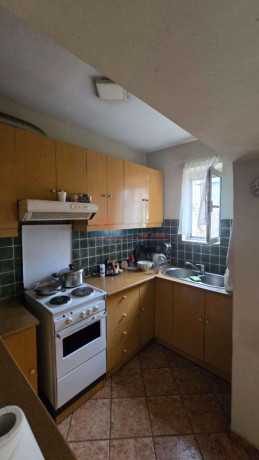 apartament-21-me-qera-tek-rruga-e-elbasanit-ne-tirane-big-2