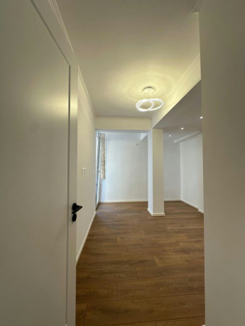 shtepi-per-shitje-pallat-i-ri-21-kinostudio-porcelan-big-2