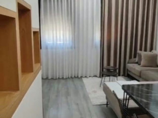 Shtepi me qera, Pallat i Ri 1+1 Yzberisht / Misto Mame