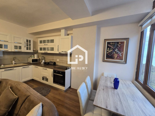 shitet-super-apartament-1-1-pogradecpamje-nga-liqeni-big-2