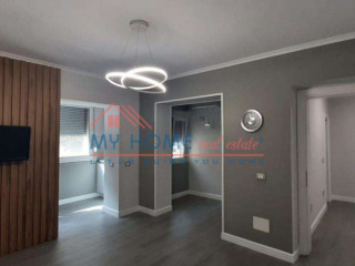 Zyre me qera tek Pazari i Ri ne Tirane