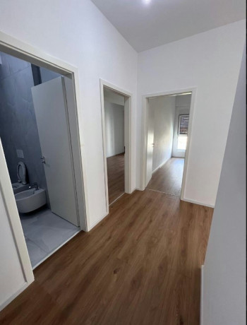 shtepi-per-shitje-per-banim-ne-pallat-i-ri-11-zona-ali-demi-tregu-elektrik-big-0