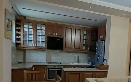 apartament-me-qera-per-banim-ne-pallat-i-ri-21-zona-fresku-linze-dajt-big-1