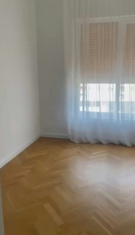 apartament-me-qera-per-banim-ne-pallat-i-ri-21-zona-ali-demi-tregu-elektrik-big-2