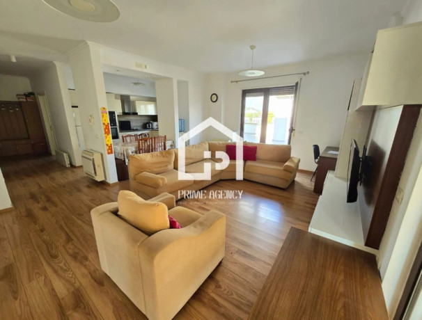 apartament-ne-shitje-okazion-shitet-apartament-31-1-post-parkimi-zona-kombinat-big-1