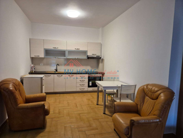 apartament-21-me-qira-tek-rruga-himn-kolli-tirane-big-2