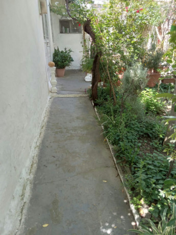 shitet-apartament-21-per-biznes-biznes-ne-shtepi-private-zona-durres-big-0