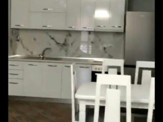 Shtepi me qera, Pallat i Ri 2+1 Yzberisht / Misto Mame