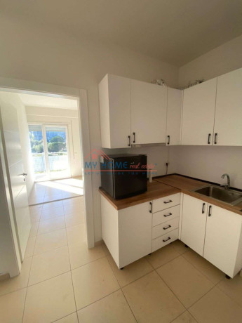 zyre-me-qera-tek-rruga-e-kosovareve-tirane-big-1