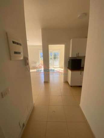 zyre-me-qera-tek-rruga-e-kosovareve-tirane-big-0